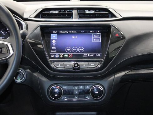 Used 2021 Chevrolet TrailBlazer ACTIV w/ Convenience Package image 28
