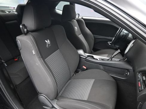 Used 2022 Dodge Challenger R/T Scat Pack RWD image 30