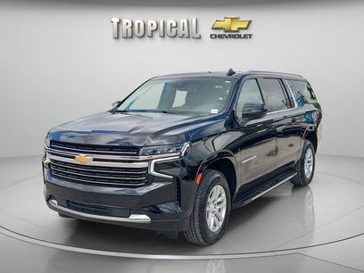 Used 2024 Chevrolet Suburban LT