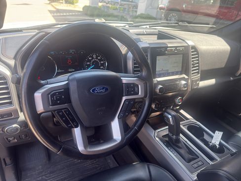 Used 2020 Ford F150 Platinum w/ Equipment Group 701A Luxury AWD/4WD image 10
