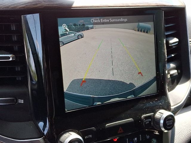 Used 2019 RAM 1500 Laramie AWD/4WD image 4