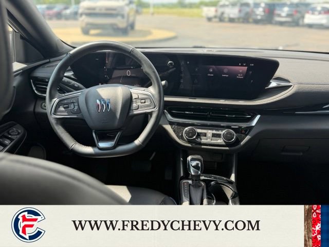 Used 2024 Buick Envista Sport Touring w/ Convenience I Package FWD image 38