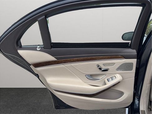Used 2015 Mercedes-Benz S 63 AMG 4MATIC Sedan image 42