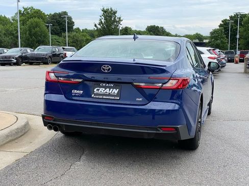 Used 2025 Toyota Camry SE FWD image 8