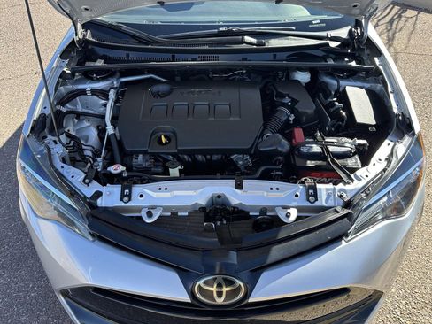 Used 2019 Toyota Corolla LE image 10