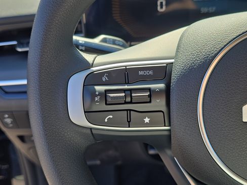 New 2026 Kia K5 LXS FWD image 28