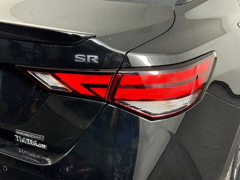 Used 2023 Nissan Sentra SR w/ Midnight Edition Package image 34