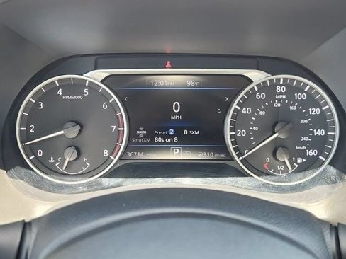 Used 2025 Nissan Sentra SR FWD image 14