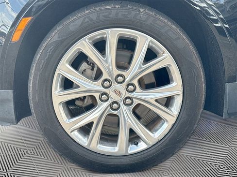 Used 2018 Cadillac XT5 Luxury image 34