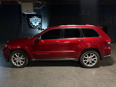 Used 2014 Jeep Grand Cherokee Summit AWD/4WD image 2