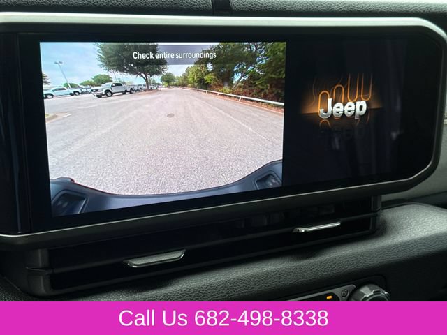 Used 2025 Jeep Gladiator Sport AWD/4WD image 25