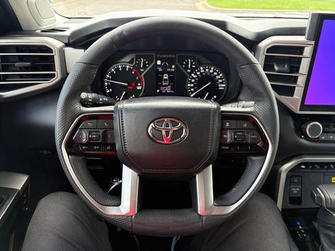 Used 2023 Toyota Tundra Limited AWD/4WD image 19