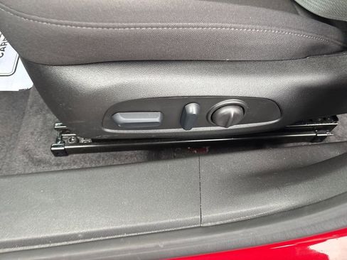 Used 2024 Chevrolet Malibu LT image 41