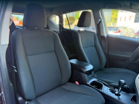 Used 2018 Toyota RAV4 LE w/ All Weather Liner Package AWD/4WD image 14