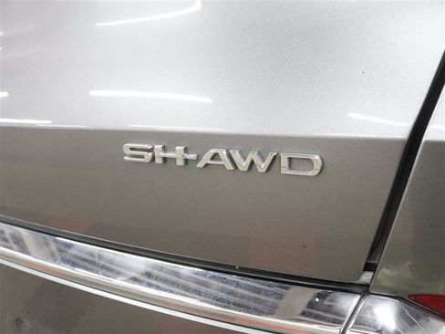 Used 2022 Acura MDX w/ Technology Package AWD/4WD image 10
