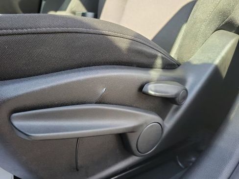 Used 2019 Jeep Renegade Sport image 13