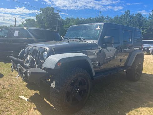 Used 2017 Jeep Wrangler Unlimited Sport w/ Quick Order Package 24S AWD/4WD image 19