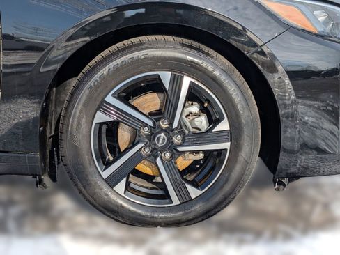 Used 2024 Nissan Sentra SV image 12