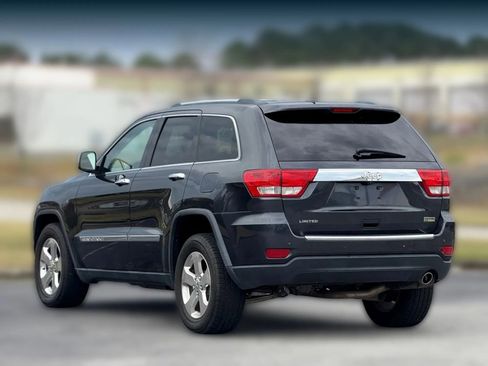 Used 2013 Jeep Grand Cherokee Limited image 9