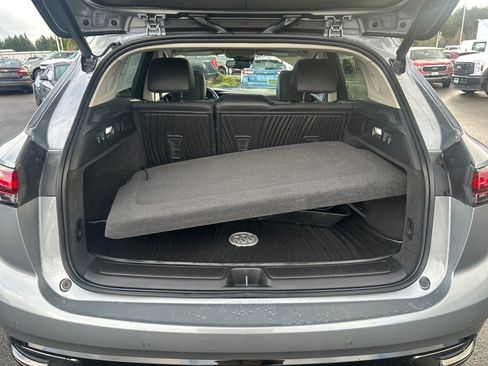 Used 2023 Buick Envision Essence w/ Sport Touring Package image 34