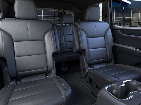 New 2026 GMC Acadia Elevation w/ Black Edition FWD image 17