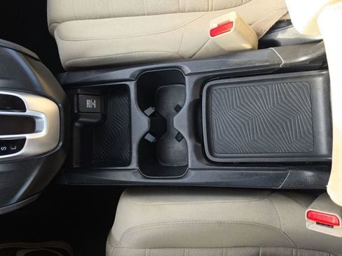 Used 2018 Honda CR-V LX image 15