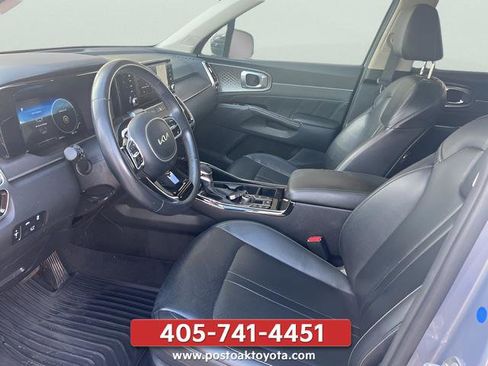 Used 2023 Kia Sorento SX AWD/4WD image 8