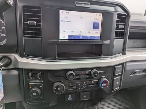 New 2026 Ford F250 XL w/ XL Off-Road Package image 13