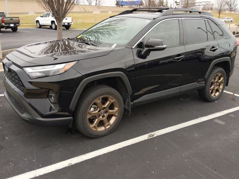 Used 2024 Toyota RAV4 AWD Hybrid image 5