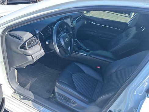 Used 2023 Toyota Camry SE w/ Protection Package (Q2) (TMS) FWD image 13