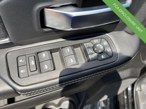 Used 2025 RAM 2500 Big Horn AWD/4WD image 19