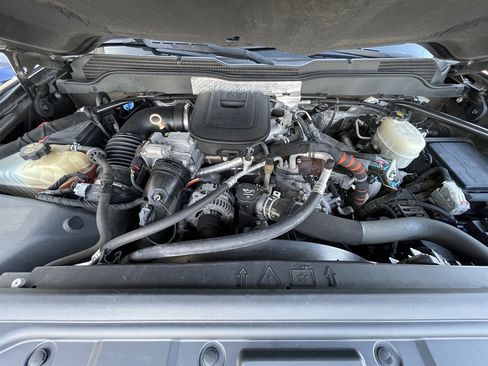 Used 2015 Chevrolet Silverado 2500 High Country w/ Duramax Plus Package image 6