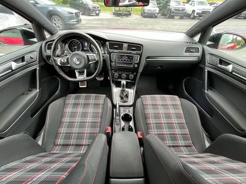Used 2017 Volkswagen GTI Sport FWD image 13