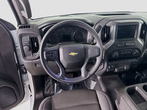 Used 2025 Chevrolet Silverado 1500 W/T w/ Trailering Package RWD image 16