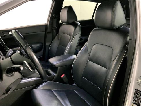 Certified 2022 Kia Sportage SX image 22