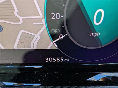 Used 2023 Volkswagen Golf 20th Anniversary Edition image 34