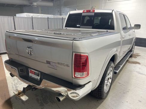 Used 2017 RAM 1500 Laramie w/ Convenience Group AWD/4WD image 25