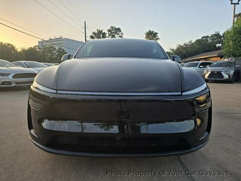 Used 2026 Tesla Model Y Long Range RWD image 3