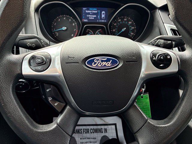 Used 2014 Ford Focus SE FWD image 28