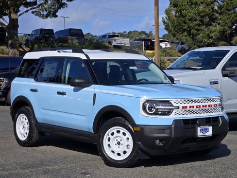 New 2026 Ford Bronco Sport Heritage AWD/4WD image 2