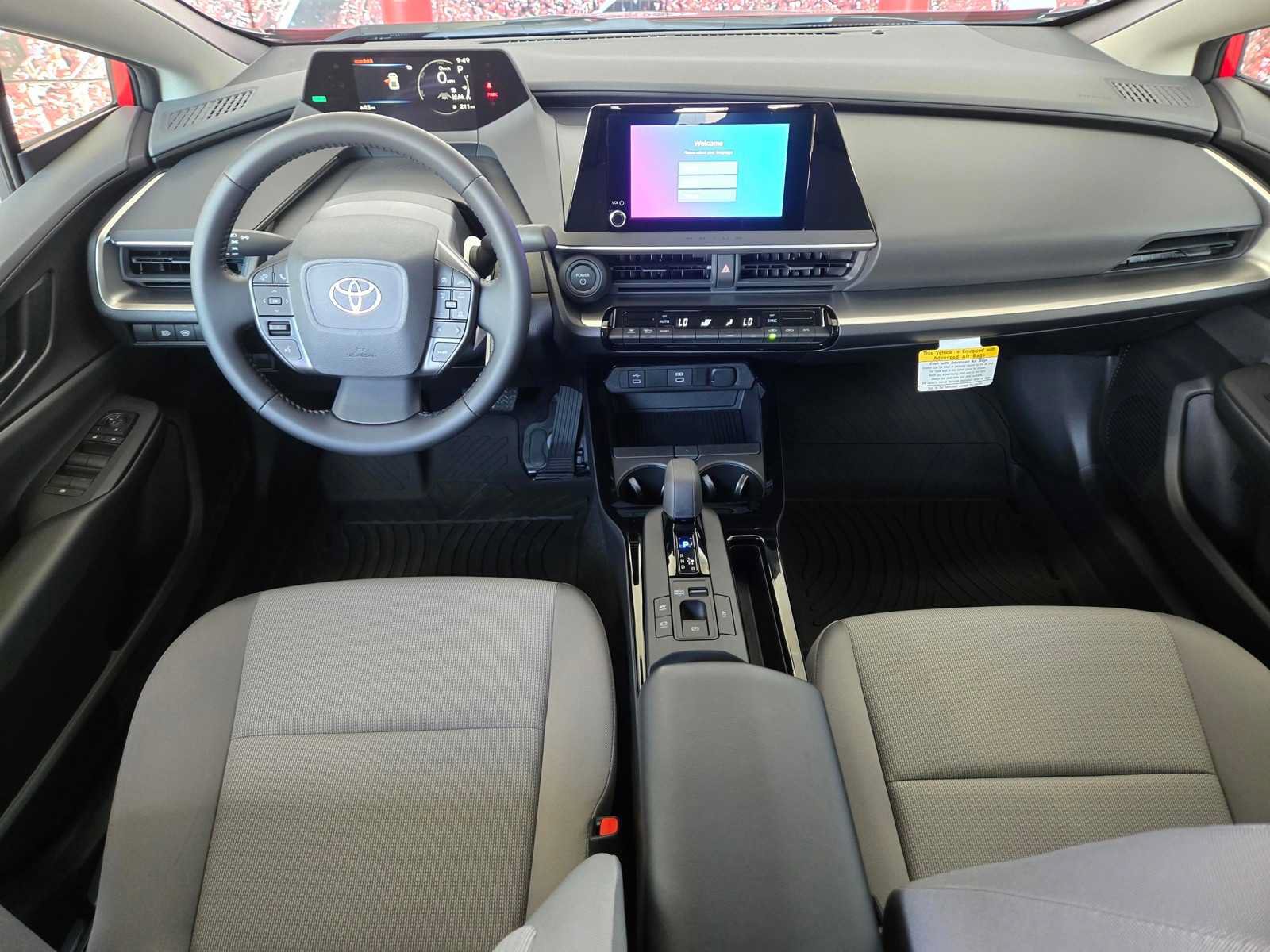 New 2027 Toyota Prius LE FWD image 7