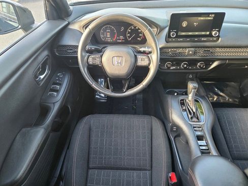 Certified 2024 Honda HR-V Sport image 11