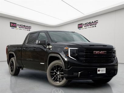Used 2025 GMC Sierra 1500 Elevation