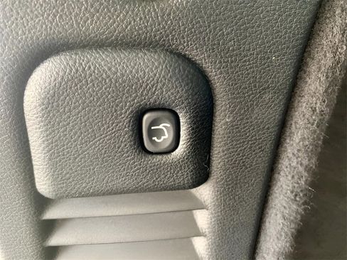 Used 2024 Dodge Durango GT image 26