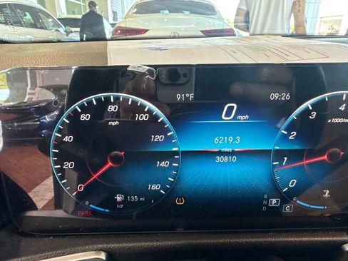 Certified 2022 Mercedes-Benz GLB 250 image 3