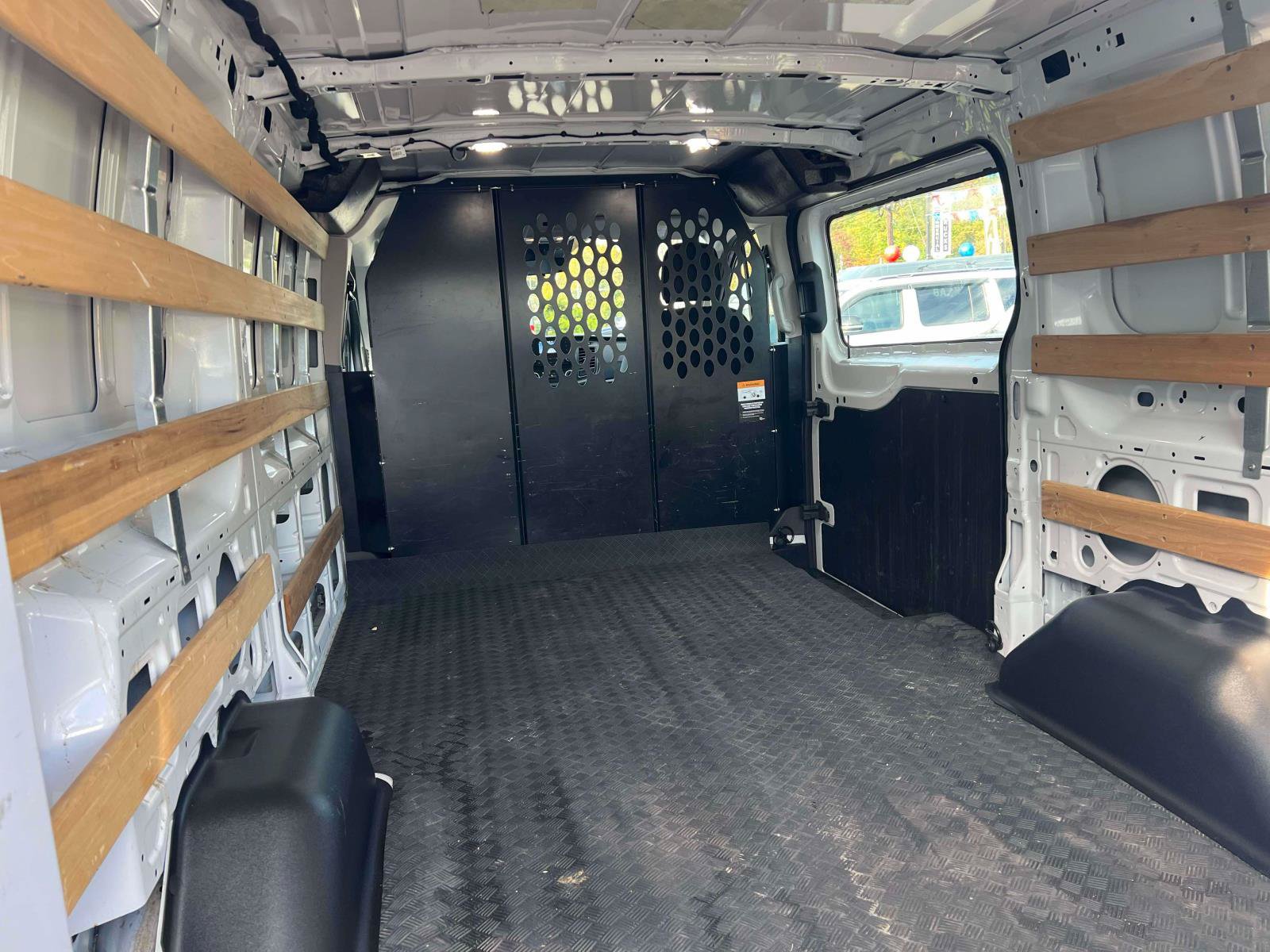 Used 2025 Ford Transit 250 Low Roof w/ Exterior Upgrade Package RWD image 10