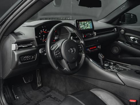 Used 2021 Toyota Supra Premium image 40