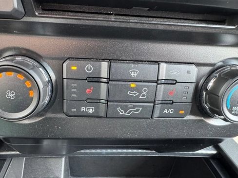 Used 2018 Ford F150 XLT w/ Equipment Group 302A Luxury AWD/4WD image 23
