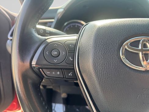 Used 2020 Toyota Camry SE FWD image 24