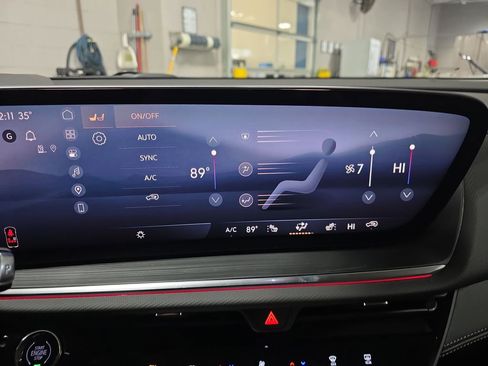 New 2026 Buick Envision Preferred image 27